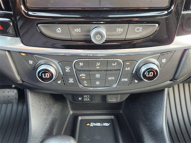 used 2022 Chevrolet Traverse car, priced at $35,500