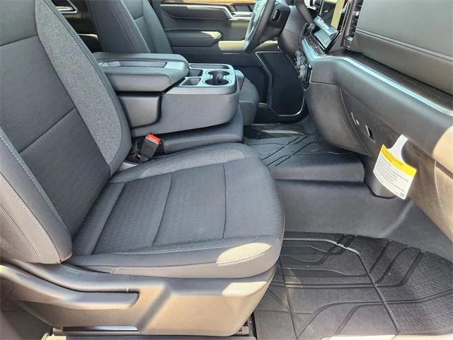 new 2025 Chevrolet Silverado 1500 car, priced at $49,390