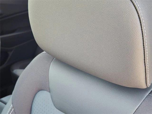 new 2025 Chevrolet Trax car, priced at $25,525