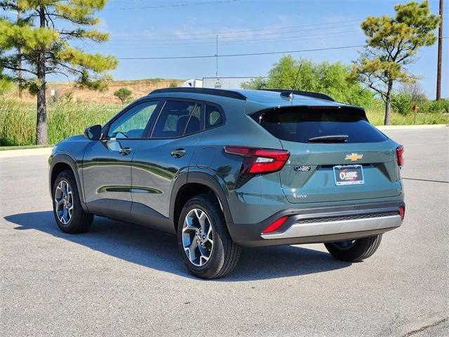new 2025 Chevrolet Trax car, priced at $25,525