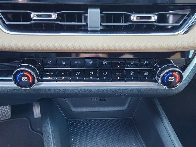 new 2026 Chevrolet Equinox car, priced at $34,185