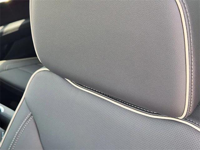 new 2025 Chevrolet Suburban car, priced at $74,566