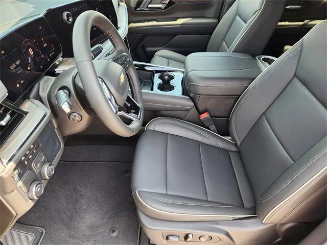 new 2025 Chevrolet Suburban car, priced at $74,566