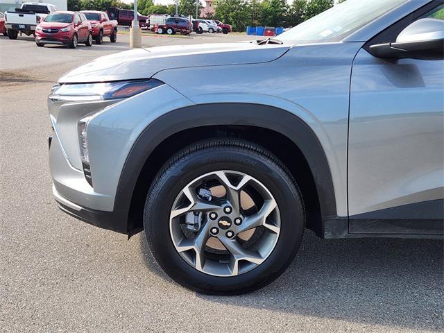 used 2025 Chevrolet Trax car, priced at $23,320