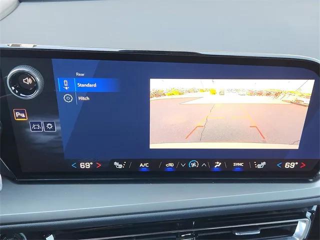 new 2026 Chevrolet Traverse car, priced at $42,735