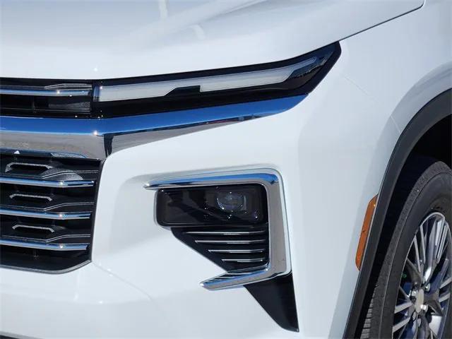 new 2026 Chevrolet Traverse car, priced at $42,735