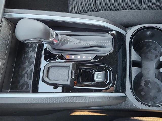 new 2025 Chevrolet Colorado car, priced at $36,990