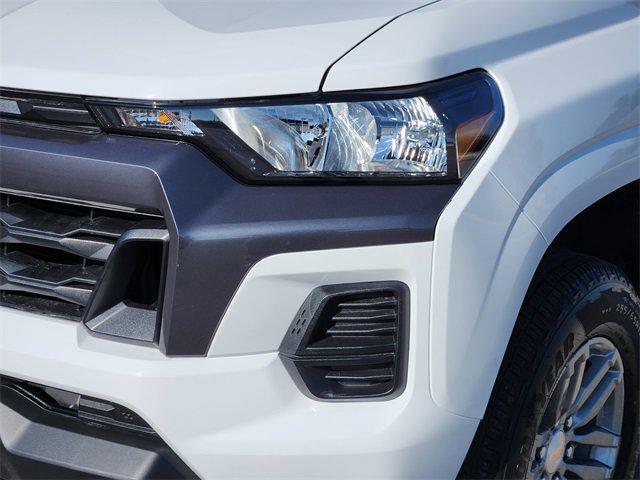 new 2025 Chevrolet Colorado car, priced at $36,990
