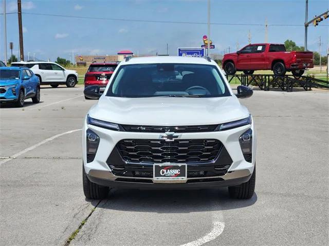 new 2025 Chevrolet Trax car, priced at $26,730