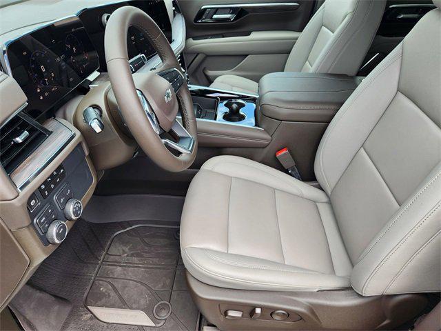 new 2025 Chevrolet Suburban car, priced at $78,295