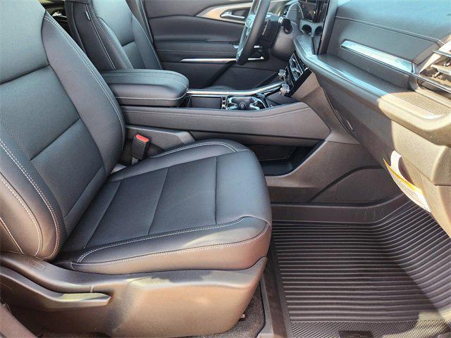 new 2026 Chevrolet Traverse car, priced at $46,130