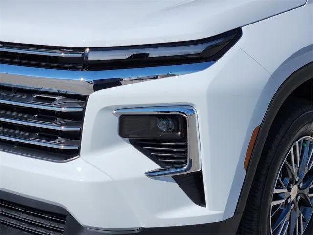 new 2026 Chevrolet Traverse car, priced at $43,695