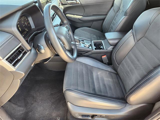 used 2024 Mitsubishi Outlander car, priced at $26,988