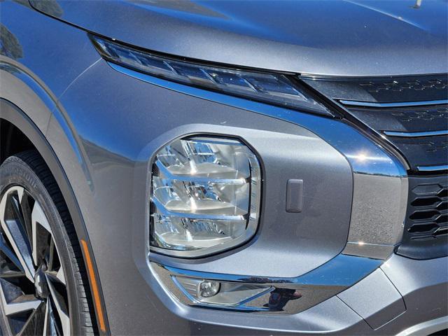 used 2024 Mitsubishi Outlander car, priced at $26,988