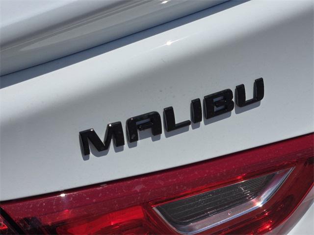 new 2025 Chevrolet Malibu car