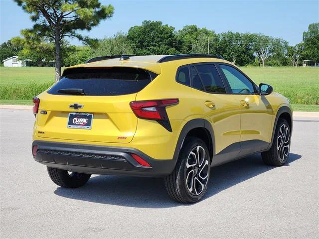 new 2025 Chevrolet Trax car, priced at $27,125