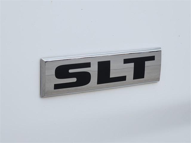 used 2022 Ram 1500 Classic car, priced at $27,588