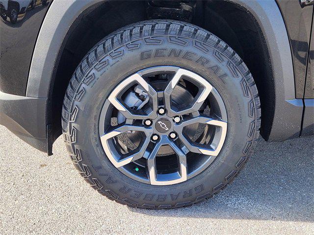 new 2026 Chevrolet Equinox car, priced at $35,045