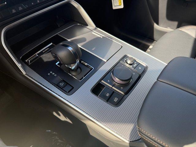 new 2025 Mazda CX-90 car, priced at $40,902