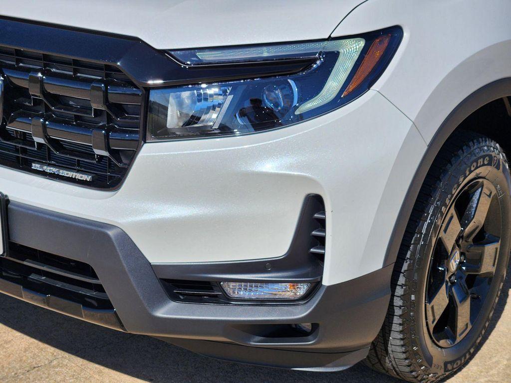 new 2026 Honda Ridgeline car, priced at $43,912