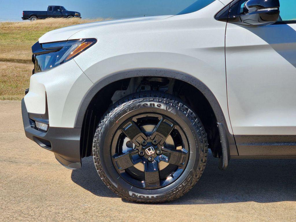 new 2026 Honda Ridgeline car, priced at $43,912