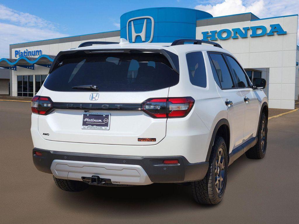 new 2025 Honda Pilot car, priced at $48,259