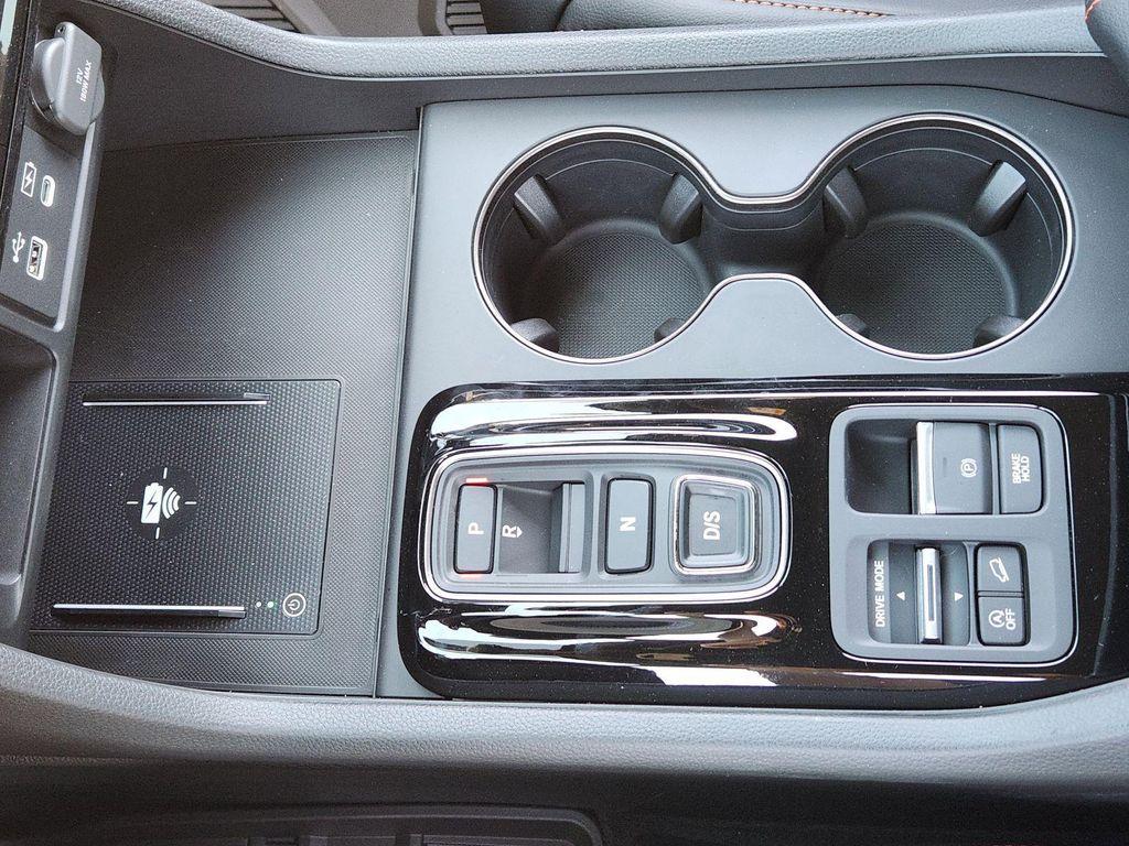 new 2025 Honda Pilot car, priced at $48,259