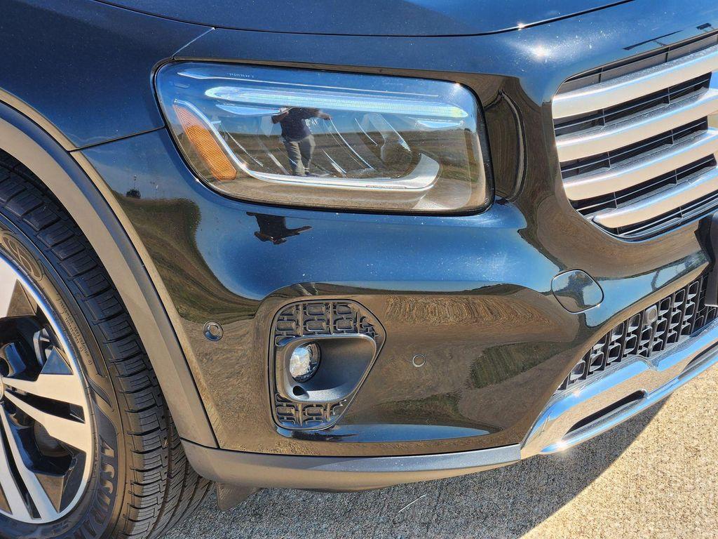 used 2024 Mercedes-Benz GLB 250 car, priced at $26,990