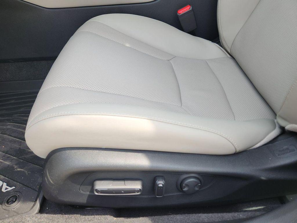 new 2025 Honda Accord Hybrid car, priced at $38,052