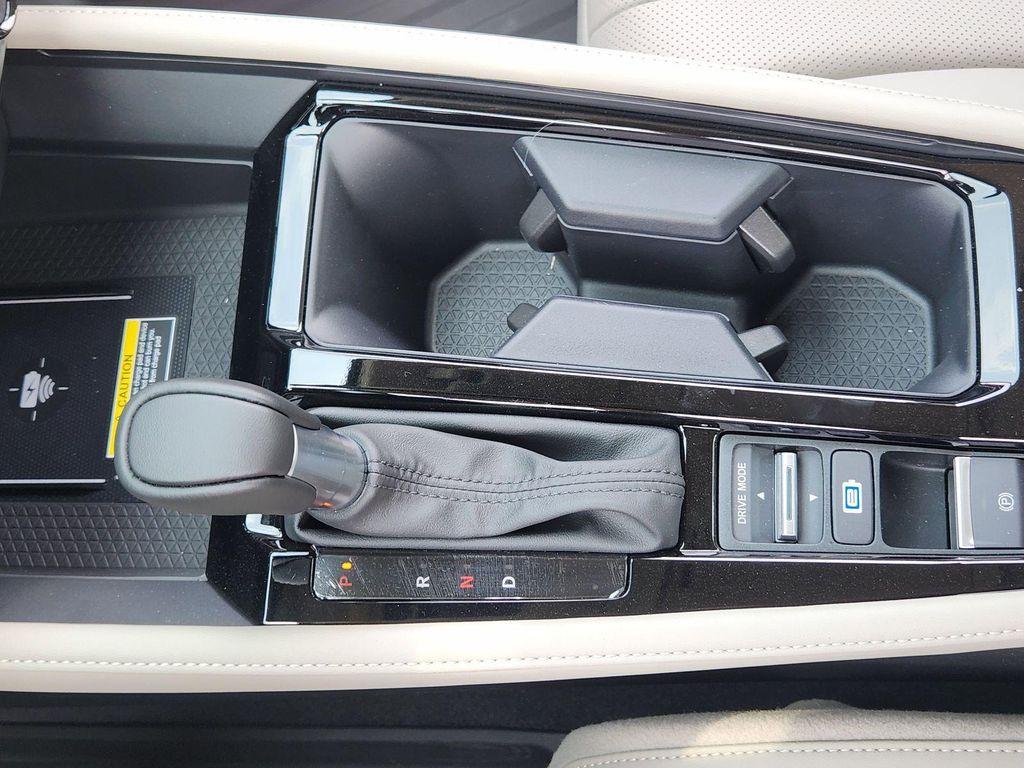 new 2025 Honda Accord Hybrid car, priced at $38,052