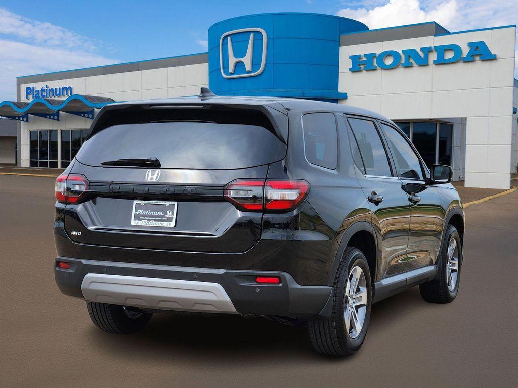 new 2025 Honda Pilot car, priced at $44,268