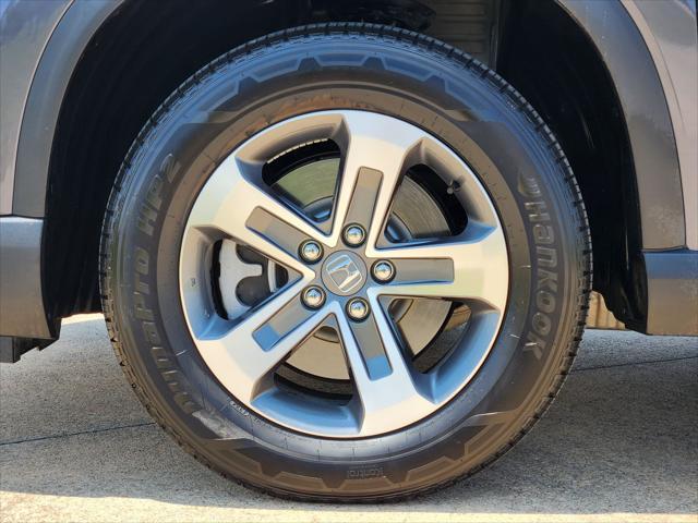 used 2025 Honda Pilot car, priced at $40,295