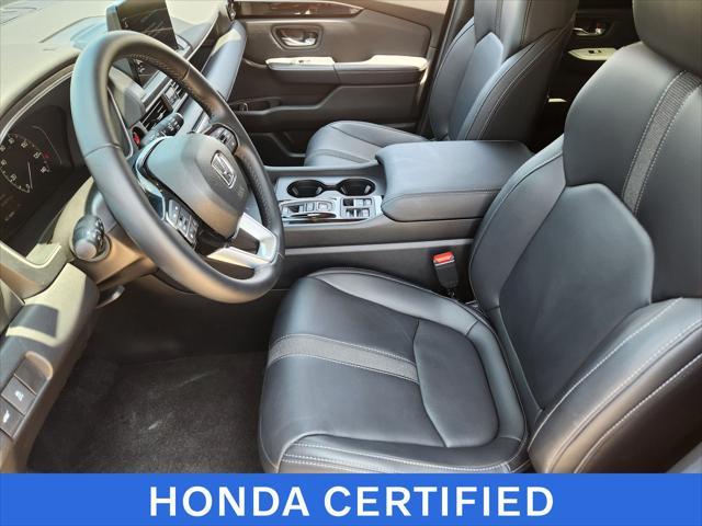 used 2025 Honda Pilot car, priced at $41,842