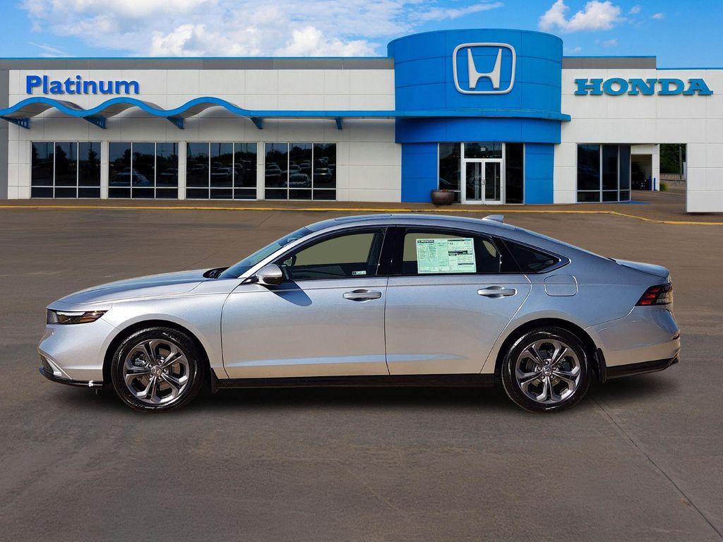 new 2025 Honda Accord Hybrid car, priced at $34,318