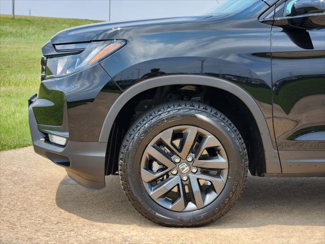 new 2025 Honda Ridgeline car, priced at $39,713