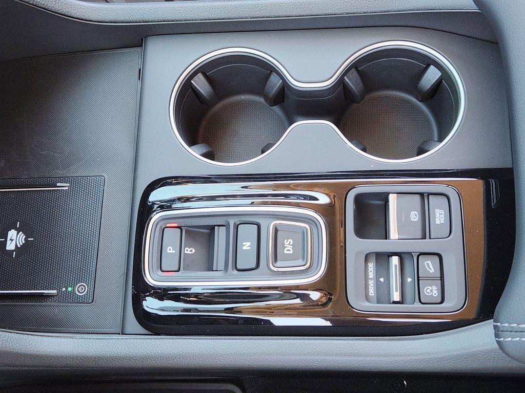 new 2025 Honda Pilot car, priced at $48,722