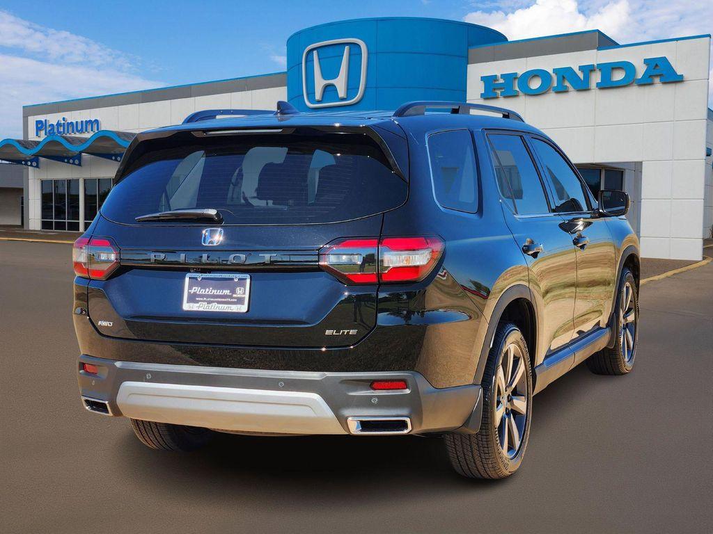 new 2025 Honda Pilot car, priced at $48,722