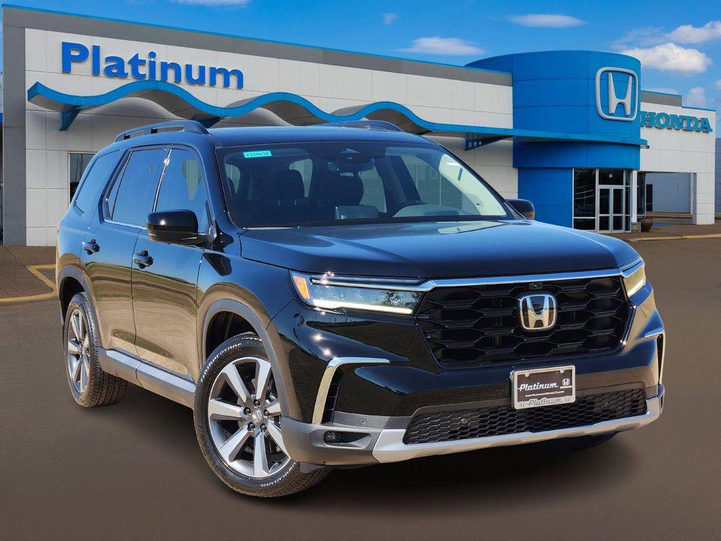 new 2025 Honda Pilot car, priced at $48,722