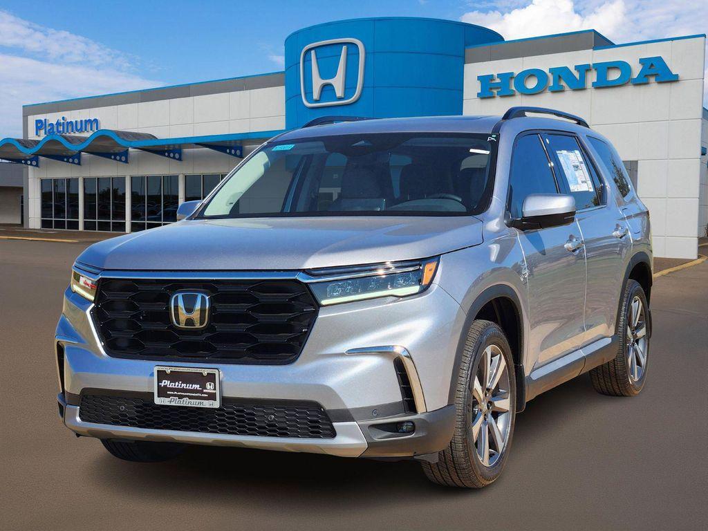 new 2025 Honda Pilot car, priced at $47,276