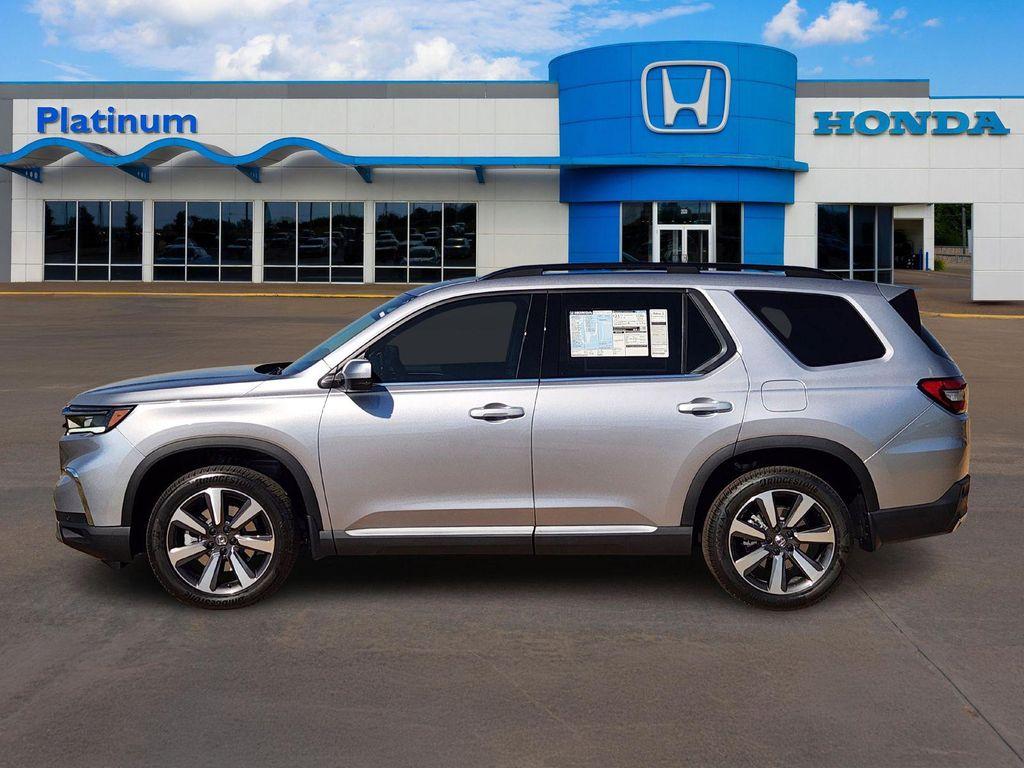 new 2025 Honda Pilot car, priced at $47,276