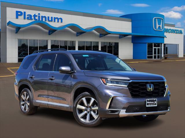 new 2025 Honda Pilot car, priced at $51,699