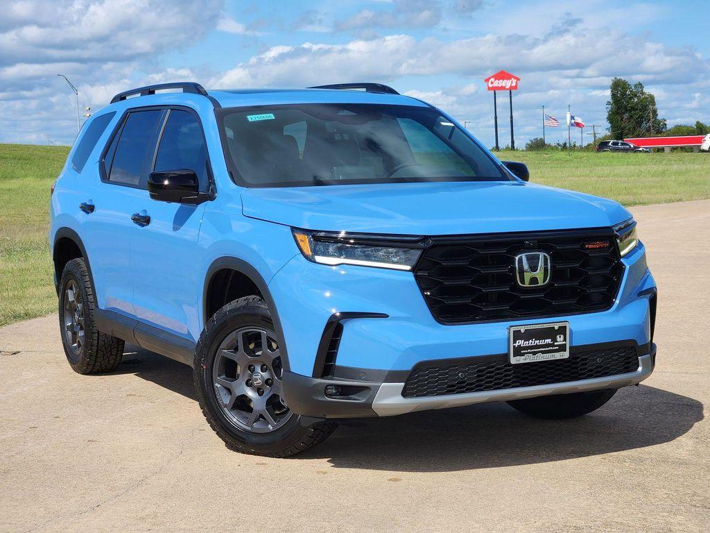 new 2025 Honda Pilot car, priced at $48,259