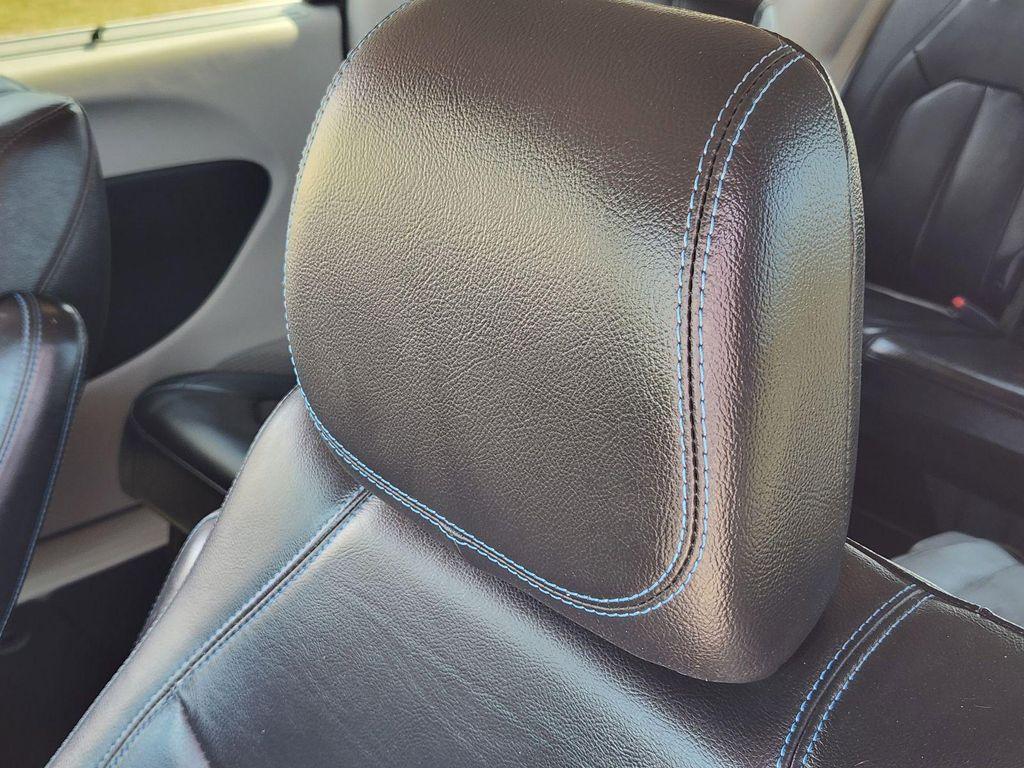 used 2021 Chrysler Pacifica car, priced at $17,337
