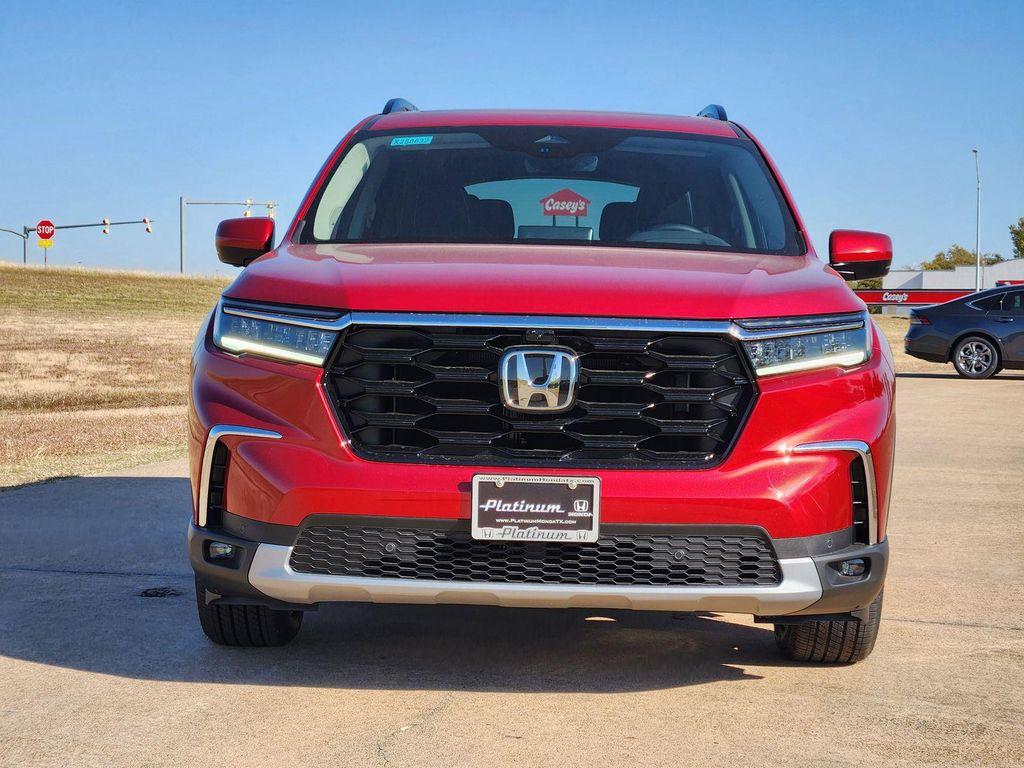 new 2025 Honda Pilot car, priced at $49,149