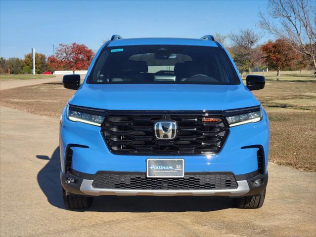 new 2025 Honda Pilot car, priced at $48,568