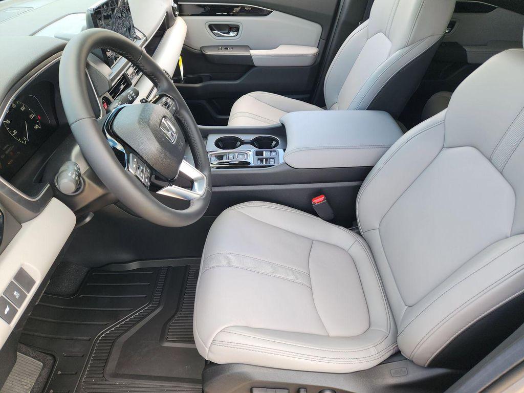 new 2025 Honda Pilot car, priced at $44,268