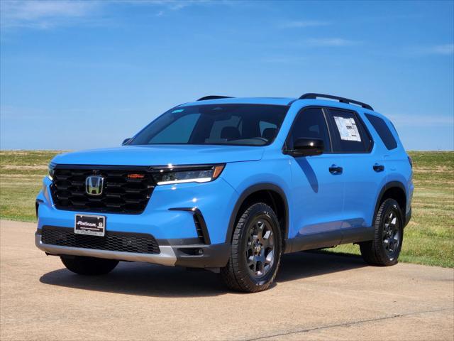 new 2025 Honda Pilot car, priced at $49,064