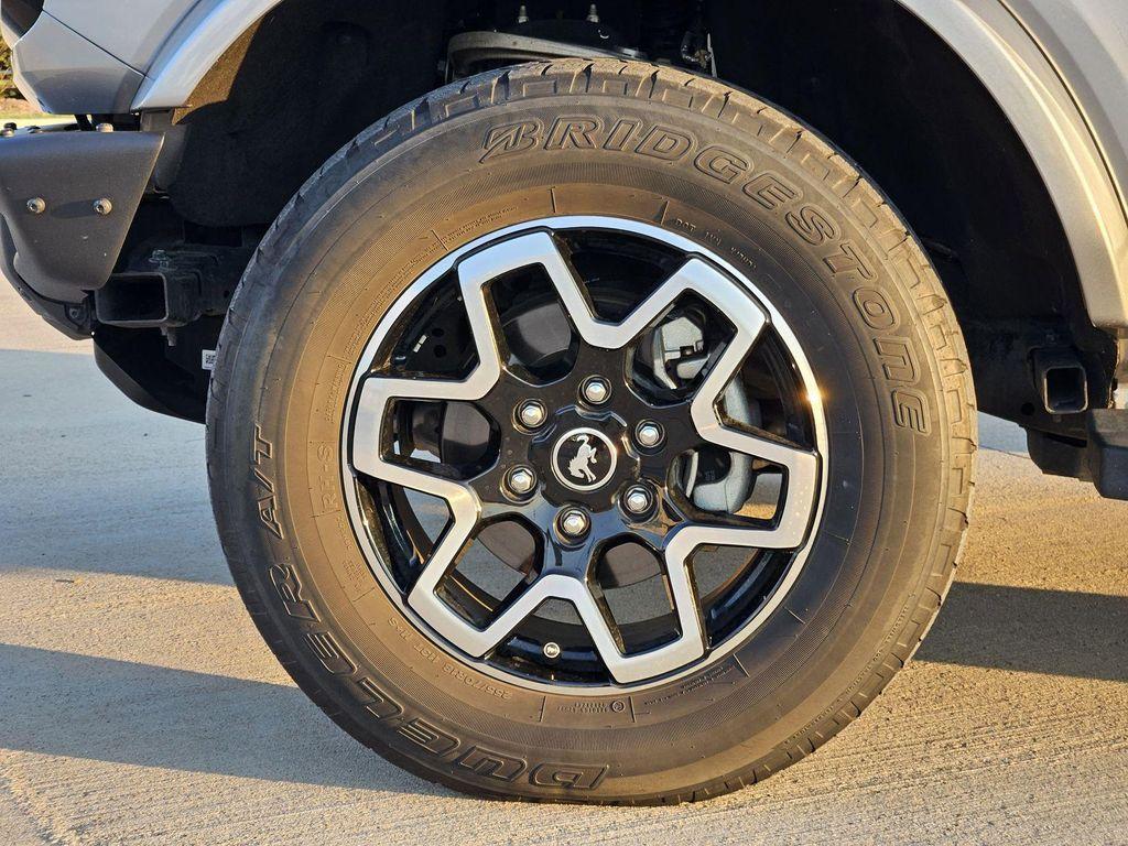 used 2022 Ford Bronco car, priced at $37,178