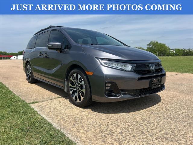 used 2025 Honda Odyssey car, priced at $49,815