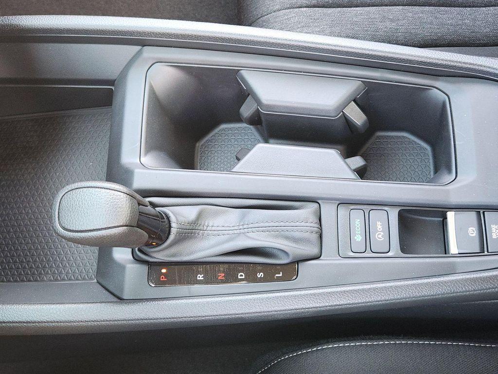 new 2025 Honda Accord car, priced at $30,319